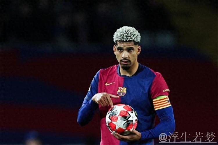 欧冠巴萨队长惊险失误!两年内再度犯错,主力位置堪忧 欧冠巴萨队长惊险失误!两年内再度犯错,主力位置堪忧